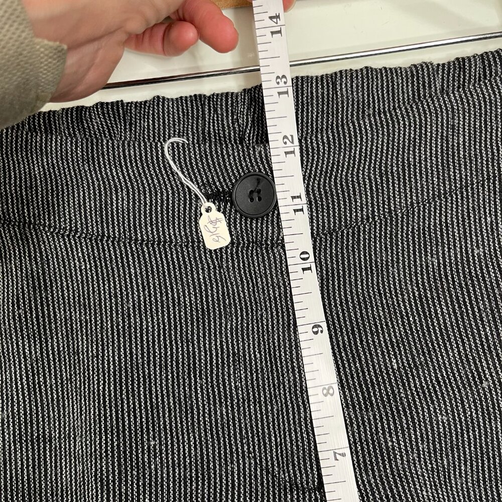 ALEMBIKA Size 0 Black White Striped Pant Suit Set V-Neck Button Front Pockets - Picture 12 of 14